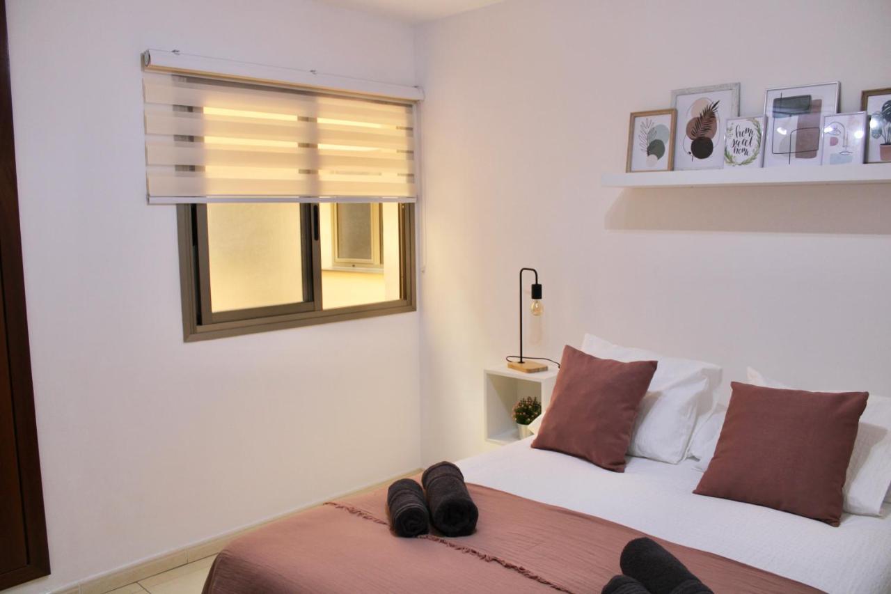 La Guarida De Alcalan Apartment ภายนอก รูปภาพ